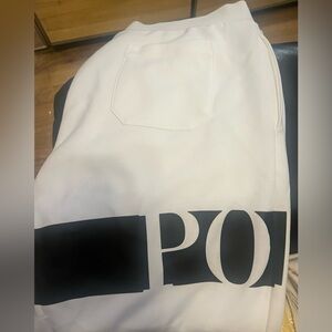 Men’s Polo Ralph Lauren White sweatpants NWT.